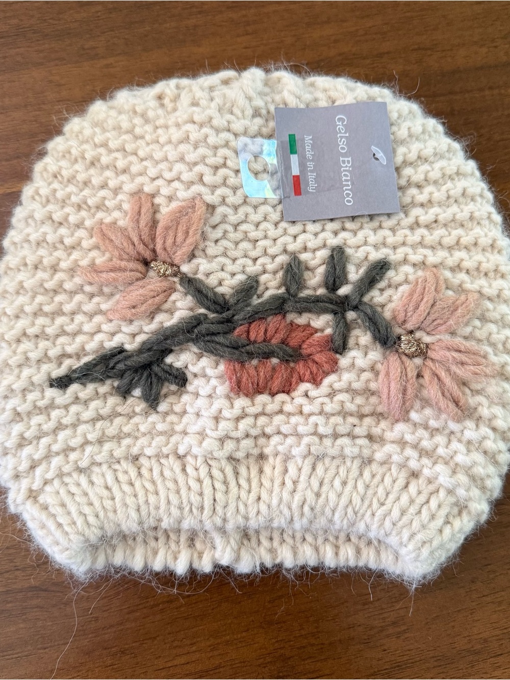 Gelso Bianco Cream Knit Beanie with Floral Applique